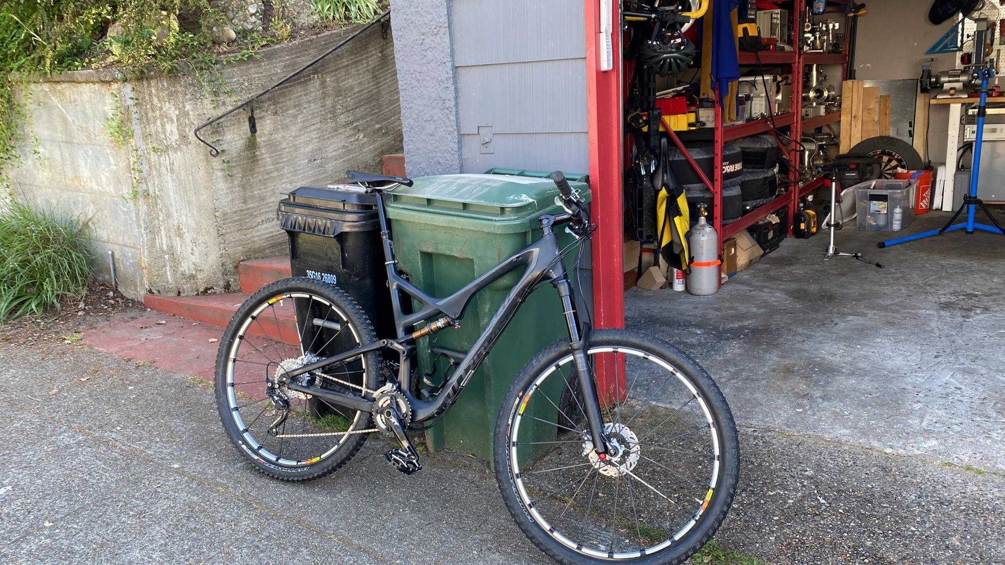 2013 Specialized Stumpjumper EVO 29 Black