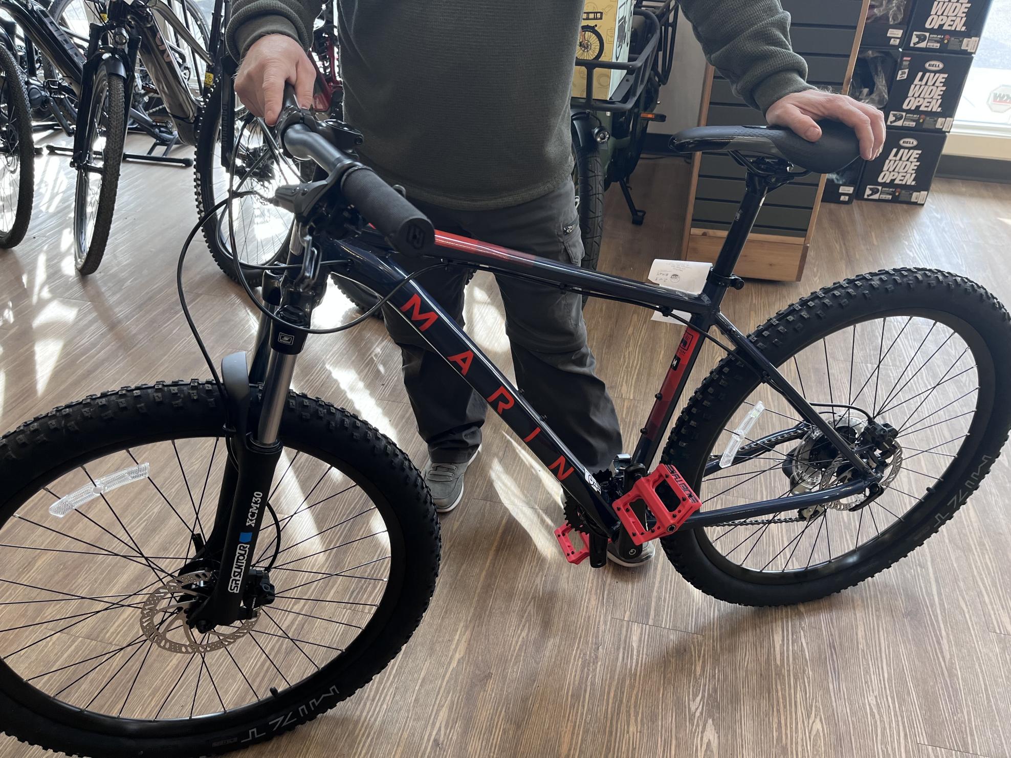 2022 Marin Bikes Eldridge Grade Base M Black