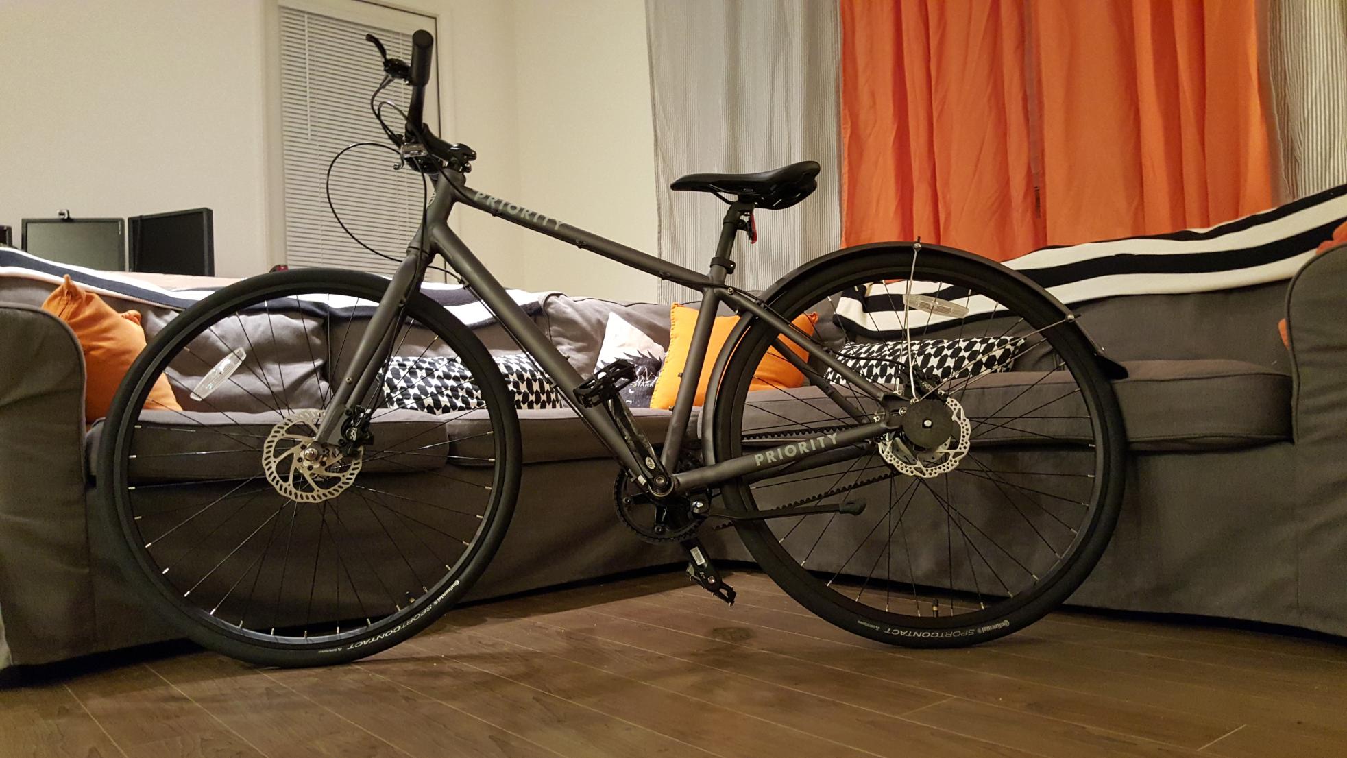 2016 Priority Bicycles Eight Silver or Gray