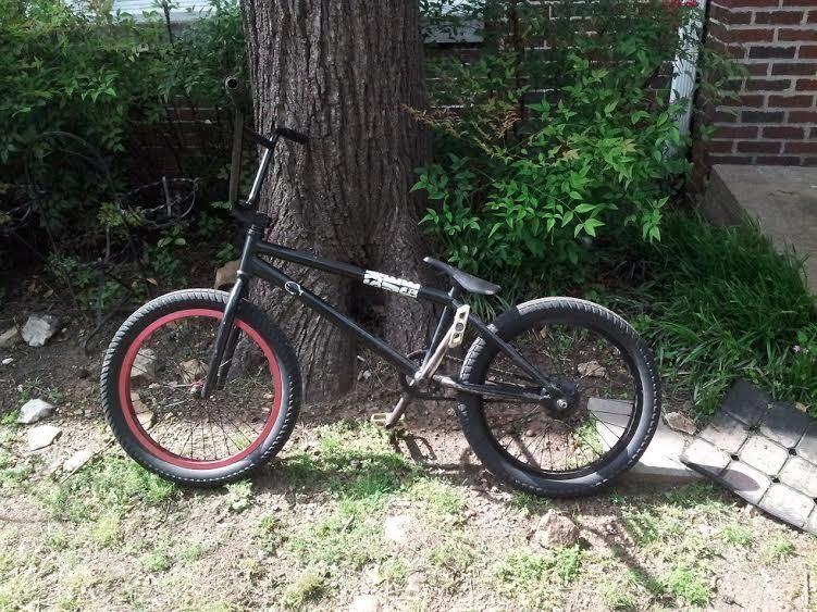 2009 Sunday schwartz Black