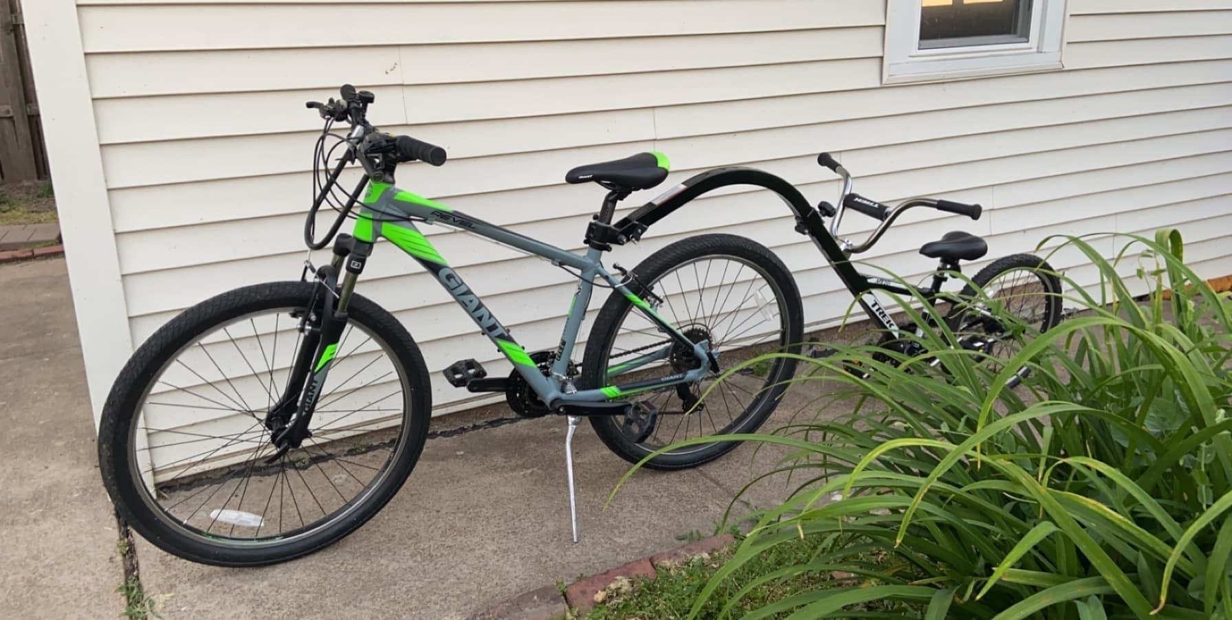 Giant Revel 2 Green and Black