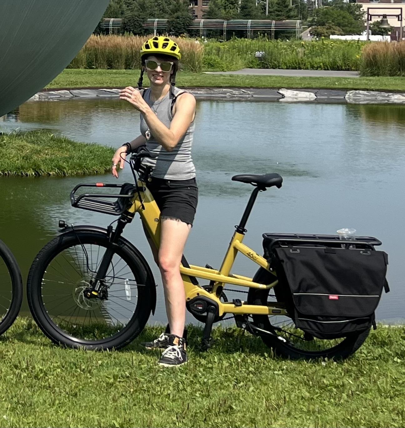 2024 Benno 46er cargo bike (rear storage) Yellow or Gold