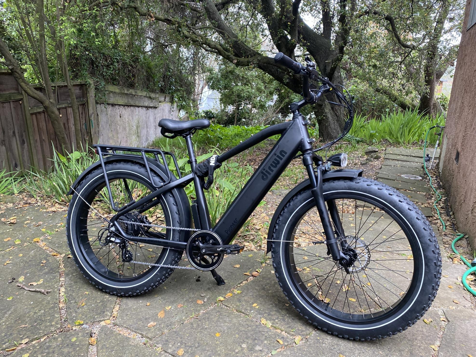2023 Dirwin Black
