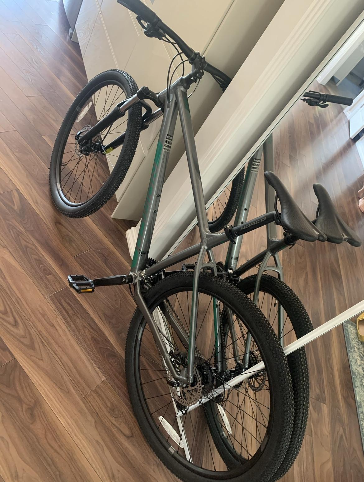 Norco Bikes Storm 4 Large Silver, gray or bare metal and Green