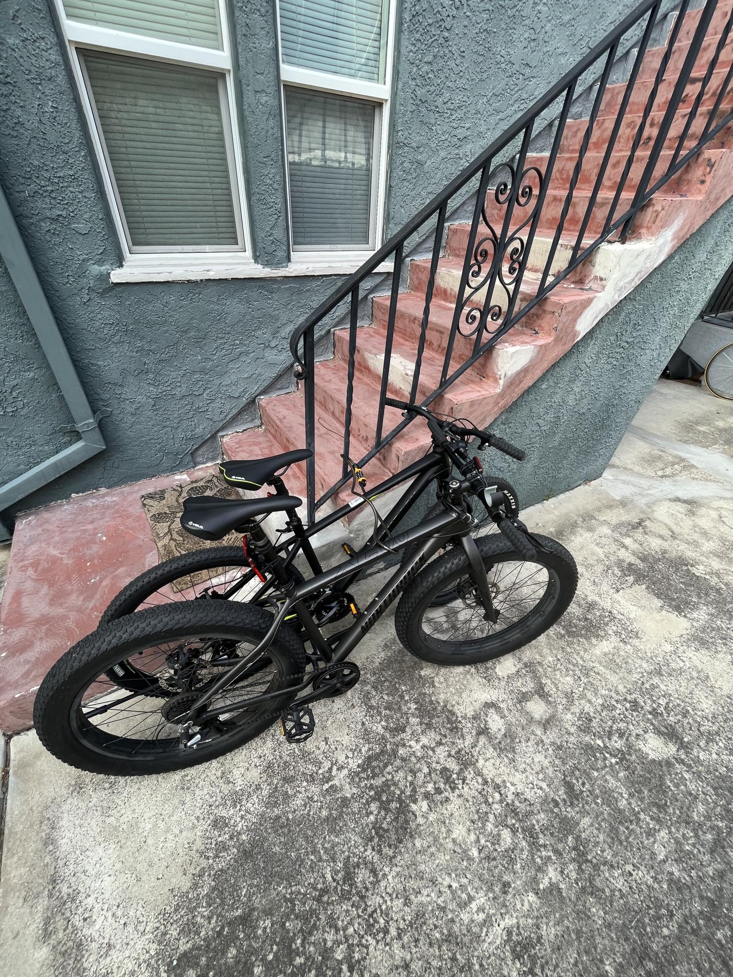 2022 Northrock XC00 Fat Tire Bike Size L Black