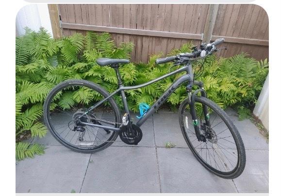 2017 Trek Silver, gray or bare metal