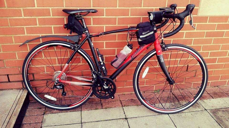 2015 Calibre ARCHIVE Black and Red