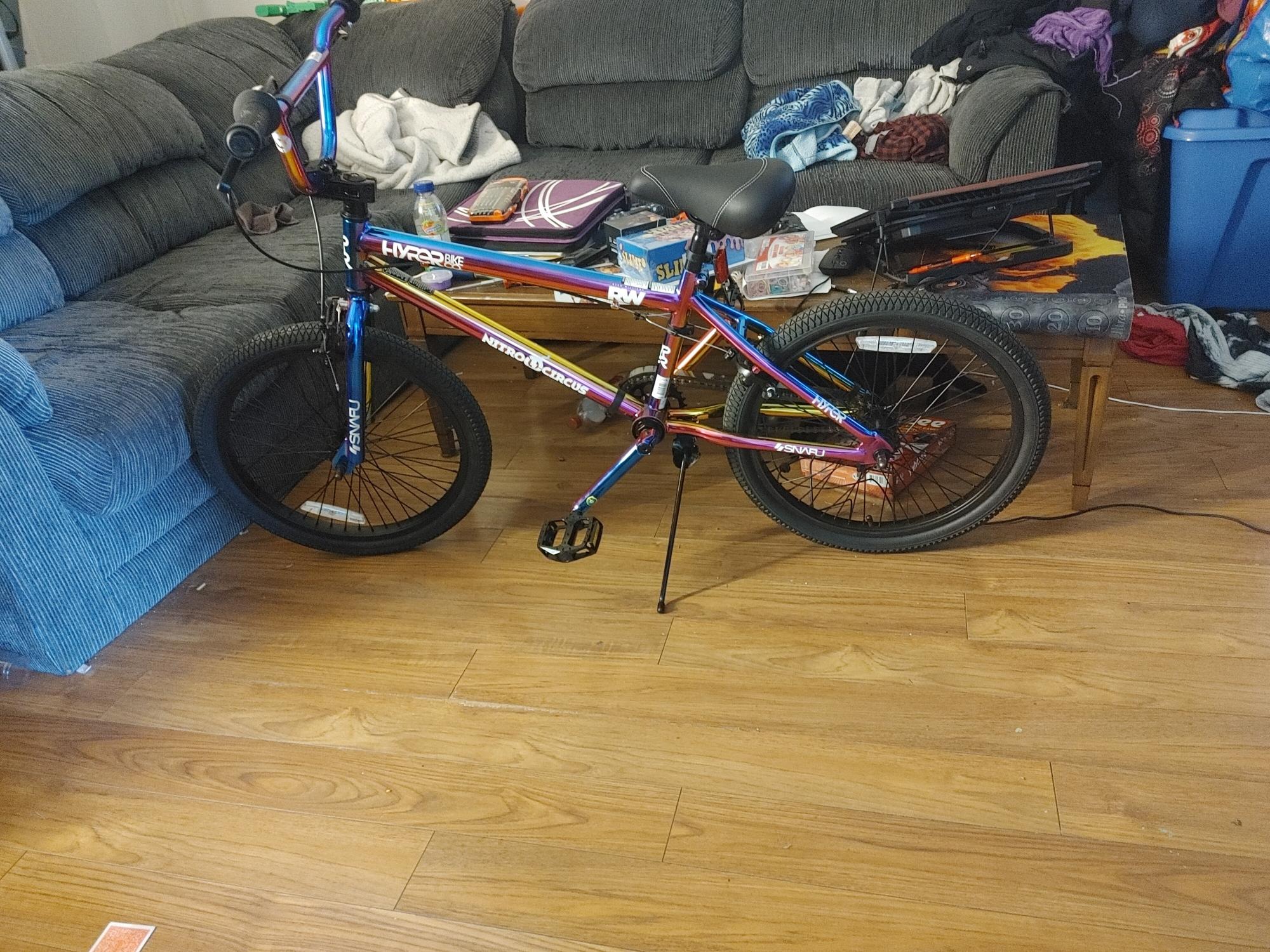 2022 Hyper Nitro circus Purple