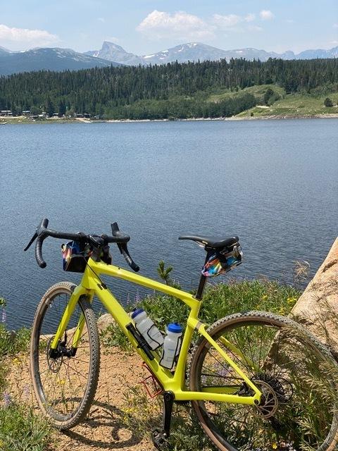 2021 BMC UnReStricted 01 THREE yel blu bwn M Yellow or Gold