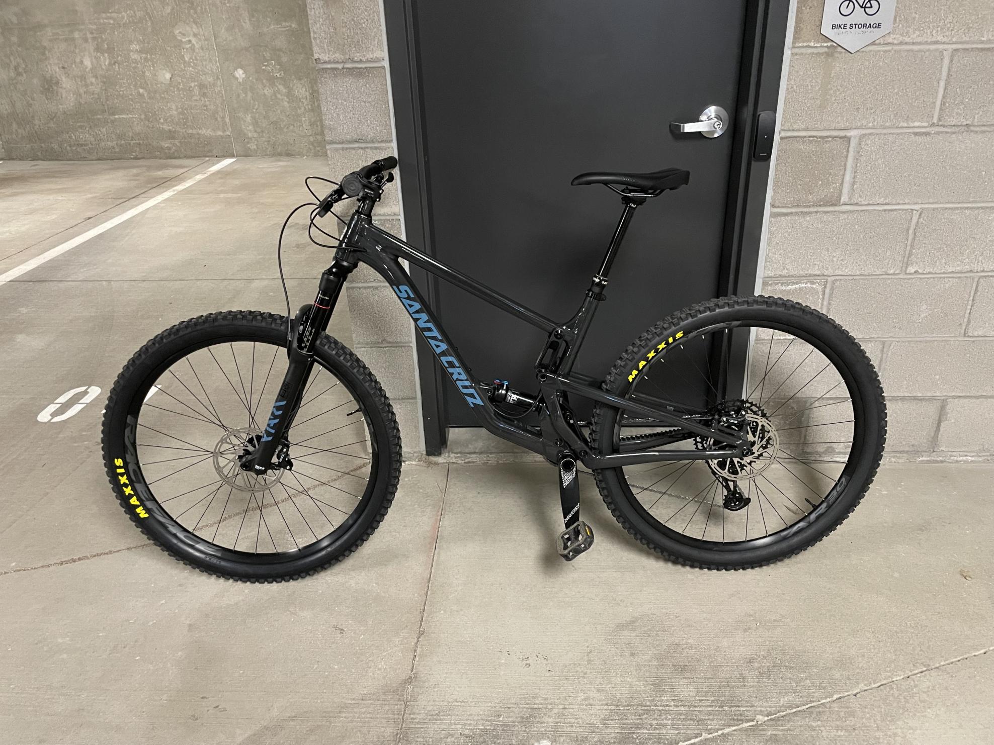 2022 Santa Cruz Hightower Silver, gray or bare metal and Blue