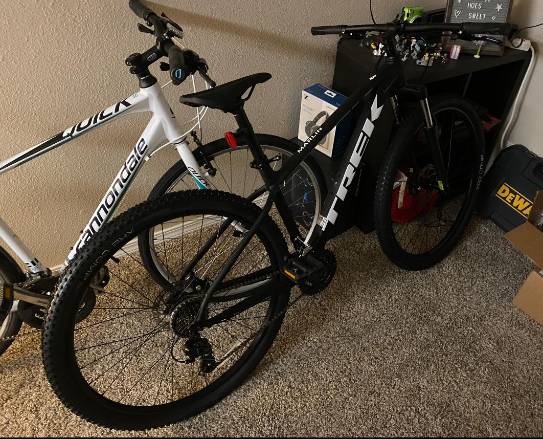 2020 Trek Marlin 4 Black