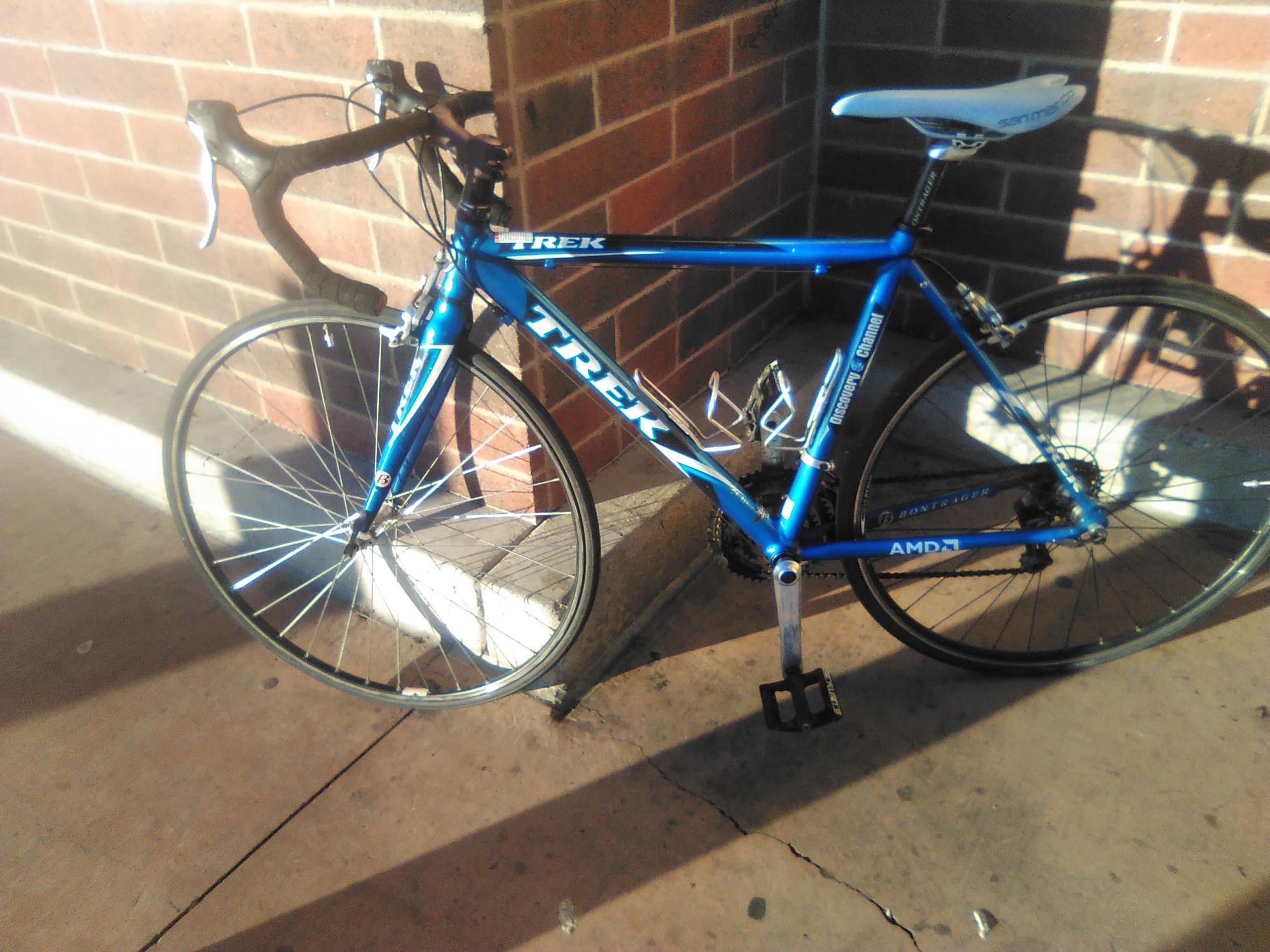 Bontrager Trek Blue and White