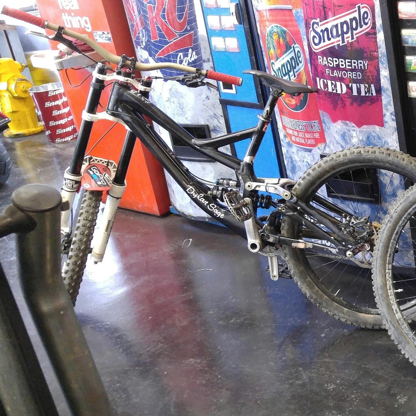 2012 Specialized Demo 8 I Black