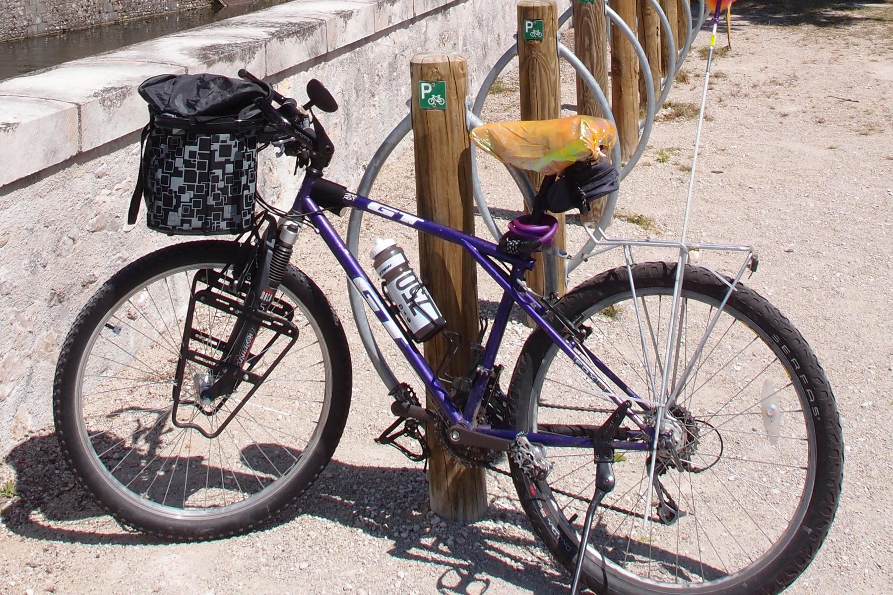 1997 GT Bicycles All terra? Purple