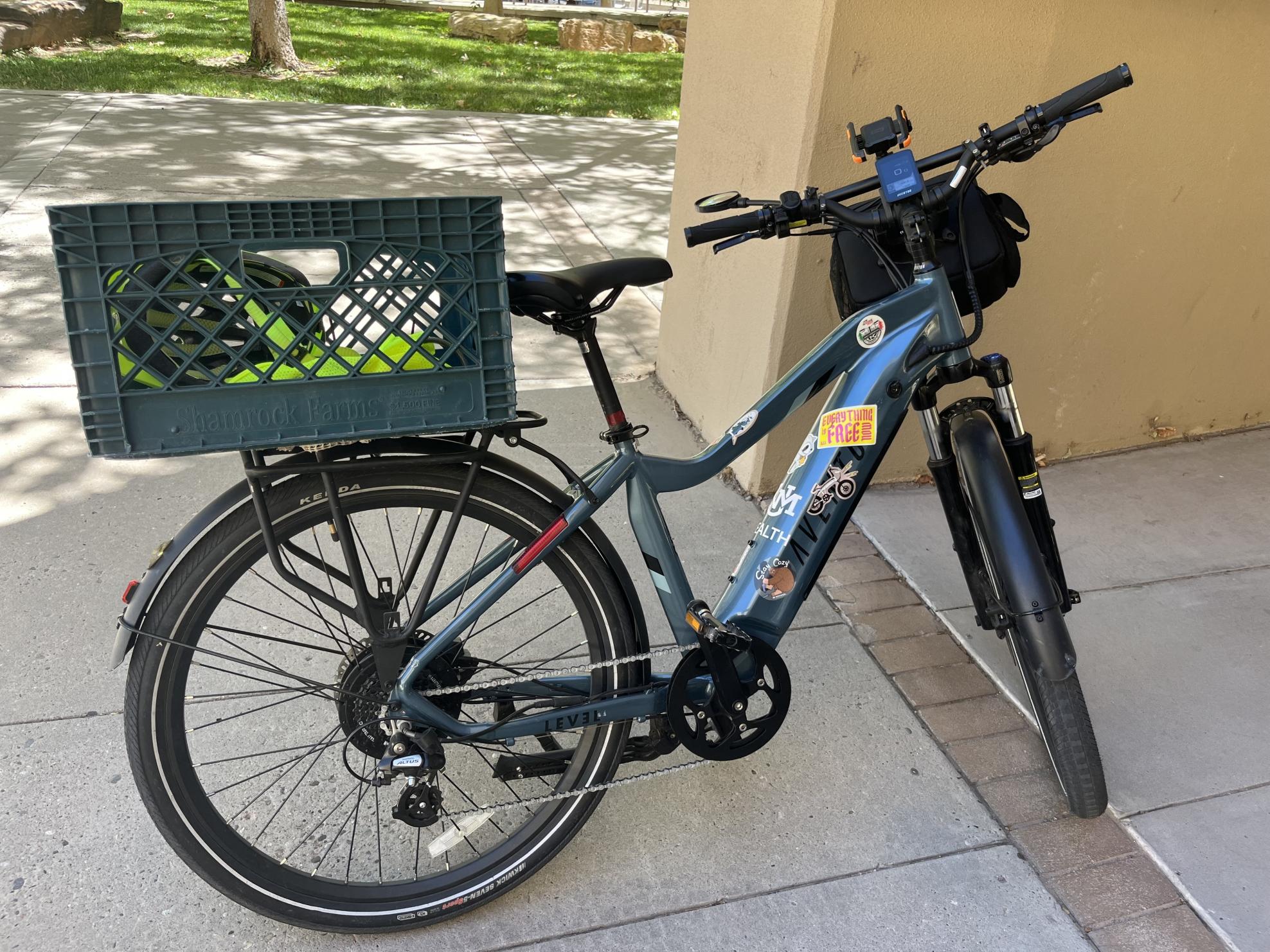 2023 Aventón Level.2 Blue