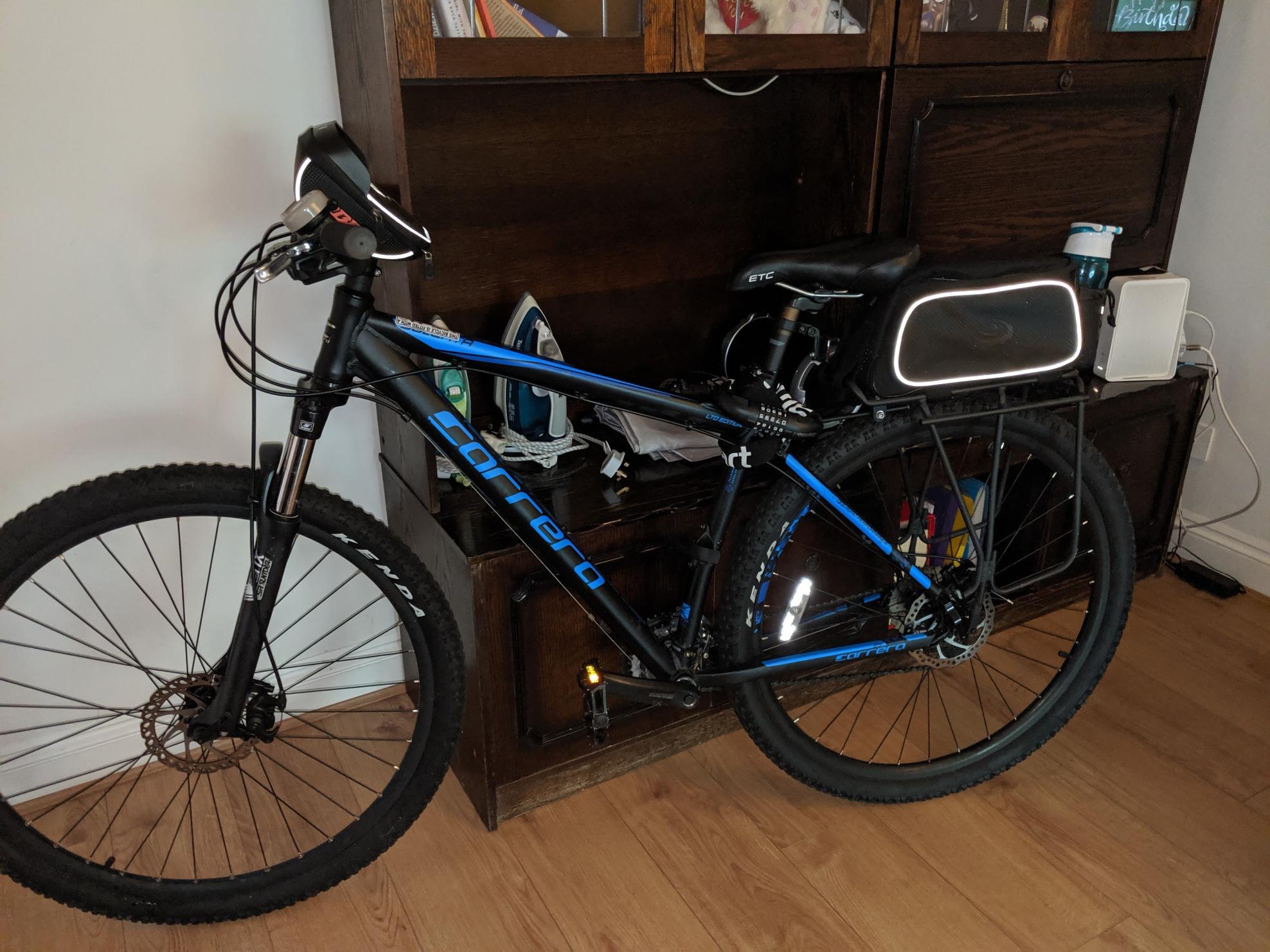 Carrera bicycles Sulcata limited edition Black and Blue