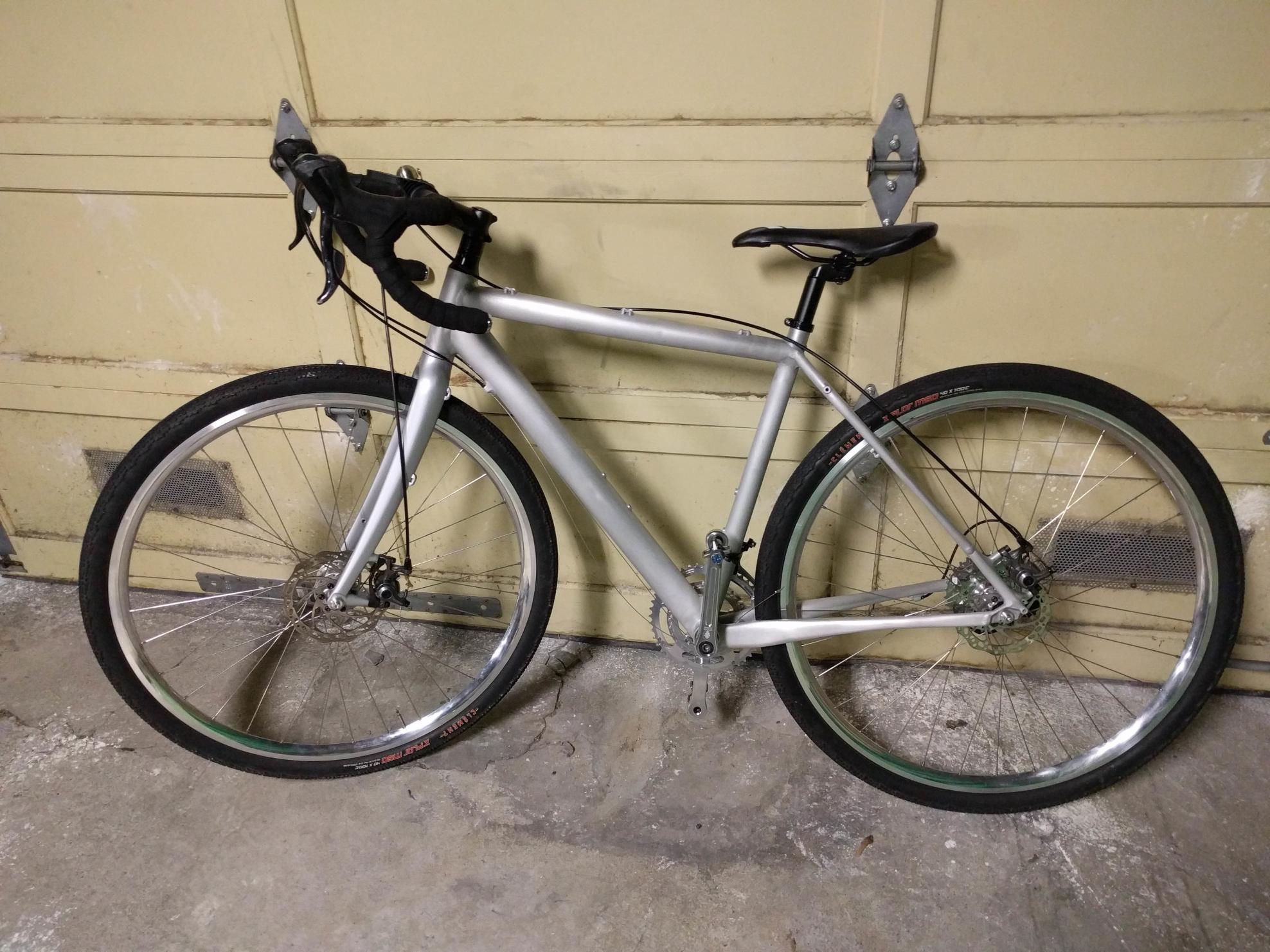 2015 Cannondale CaadX Silver or Gray