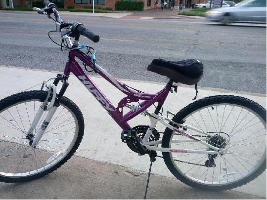 2012 Huffy mountain bike  Black