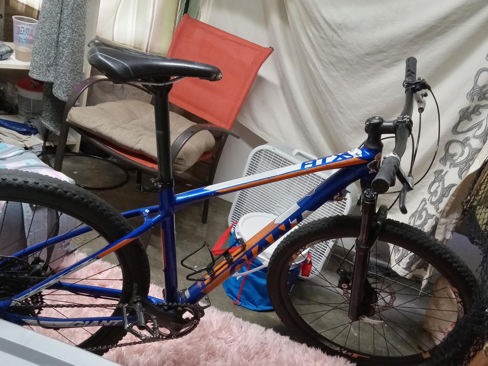 2018 Giant Atx 2 Blue