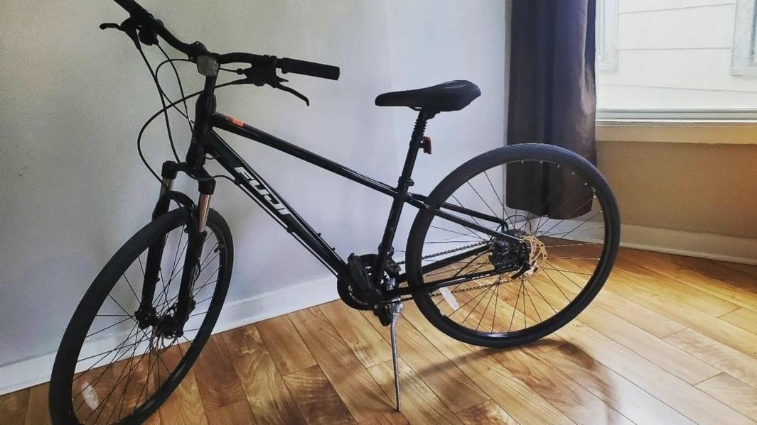 2023 Fuji Crosstown Black