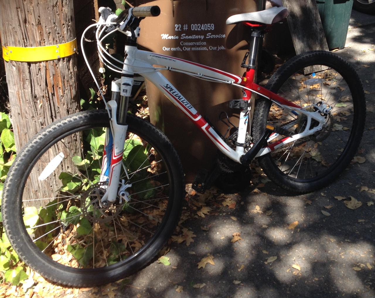 2011 Specialized Hardrock Disc  White