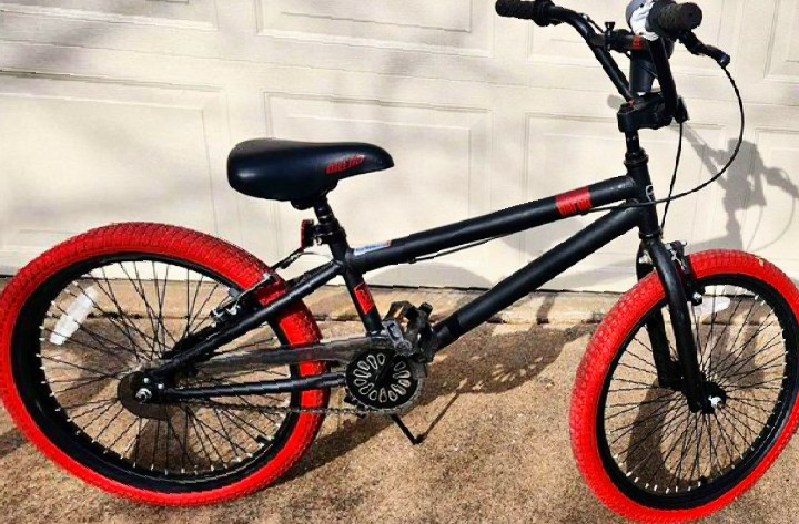 Kent Kent dread Black and Red