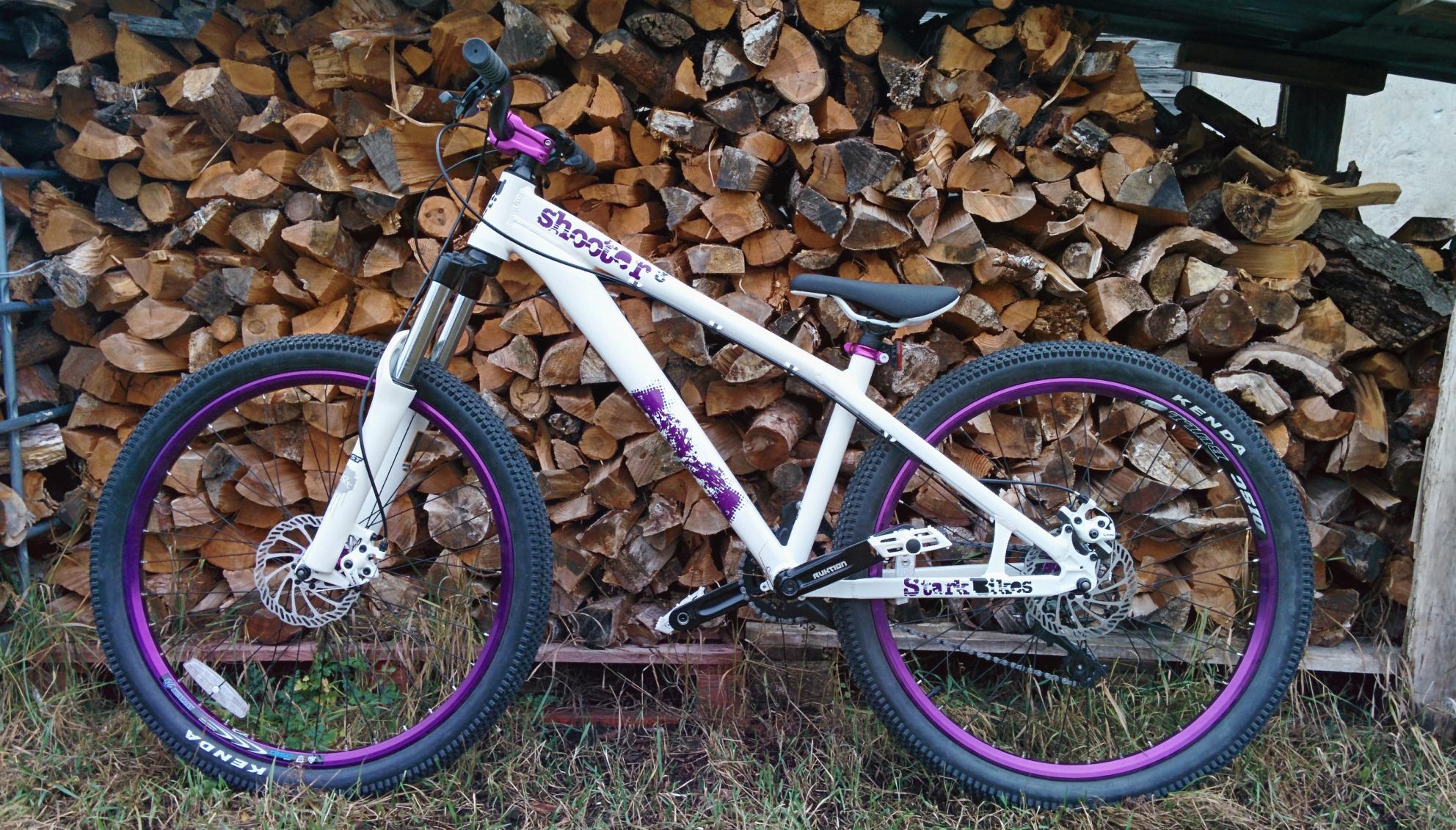 2015 Stark Shooter 3 White and Purple