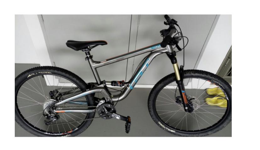 2017 GT Bicycles Verb Comp XL Silver, gray or bare metal, Blue, and Orange