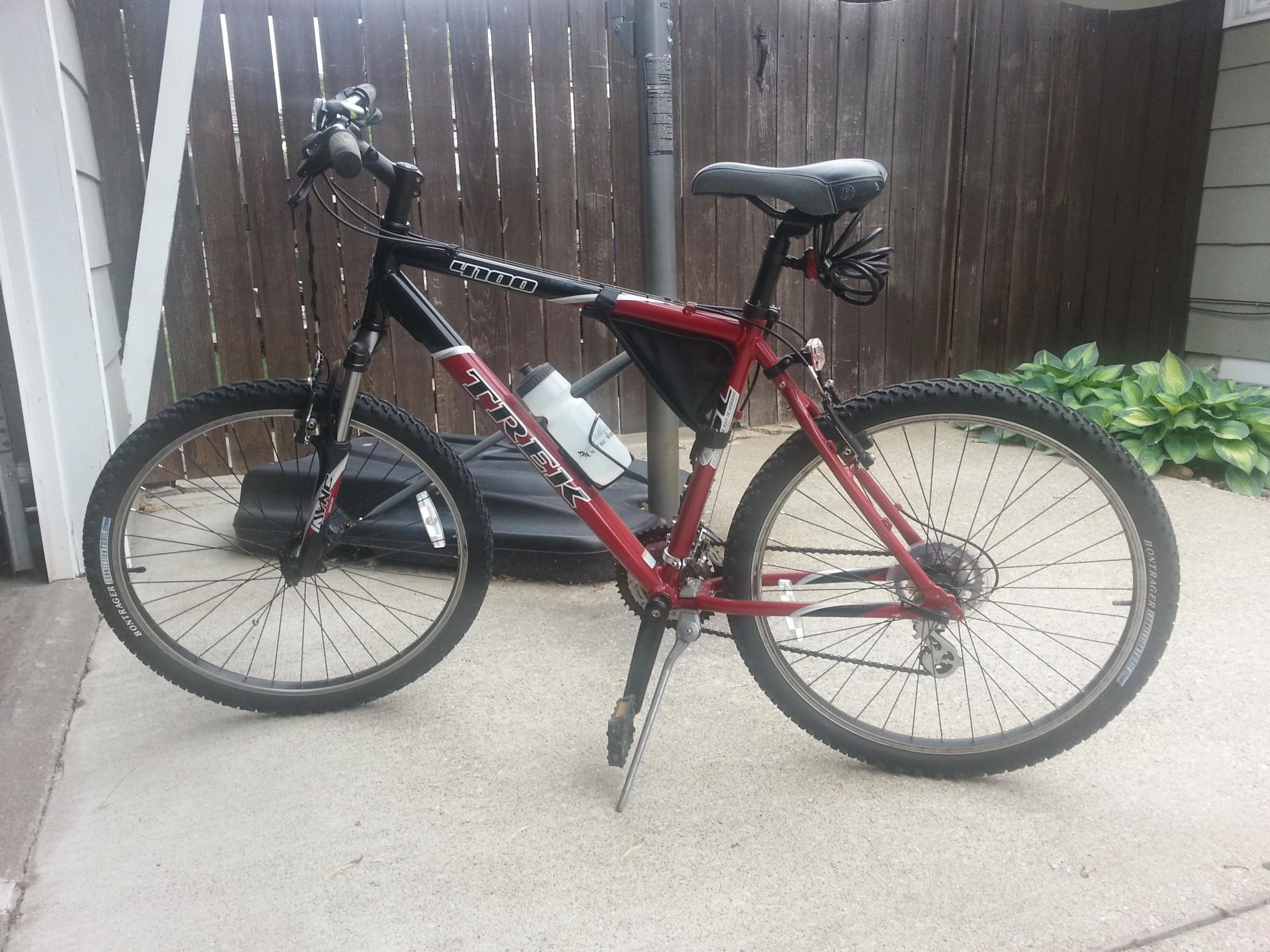 Trek 4100 Red