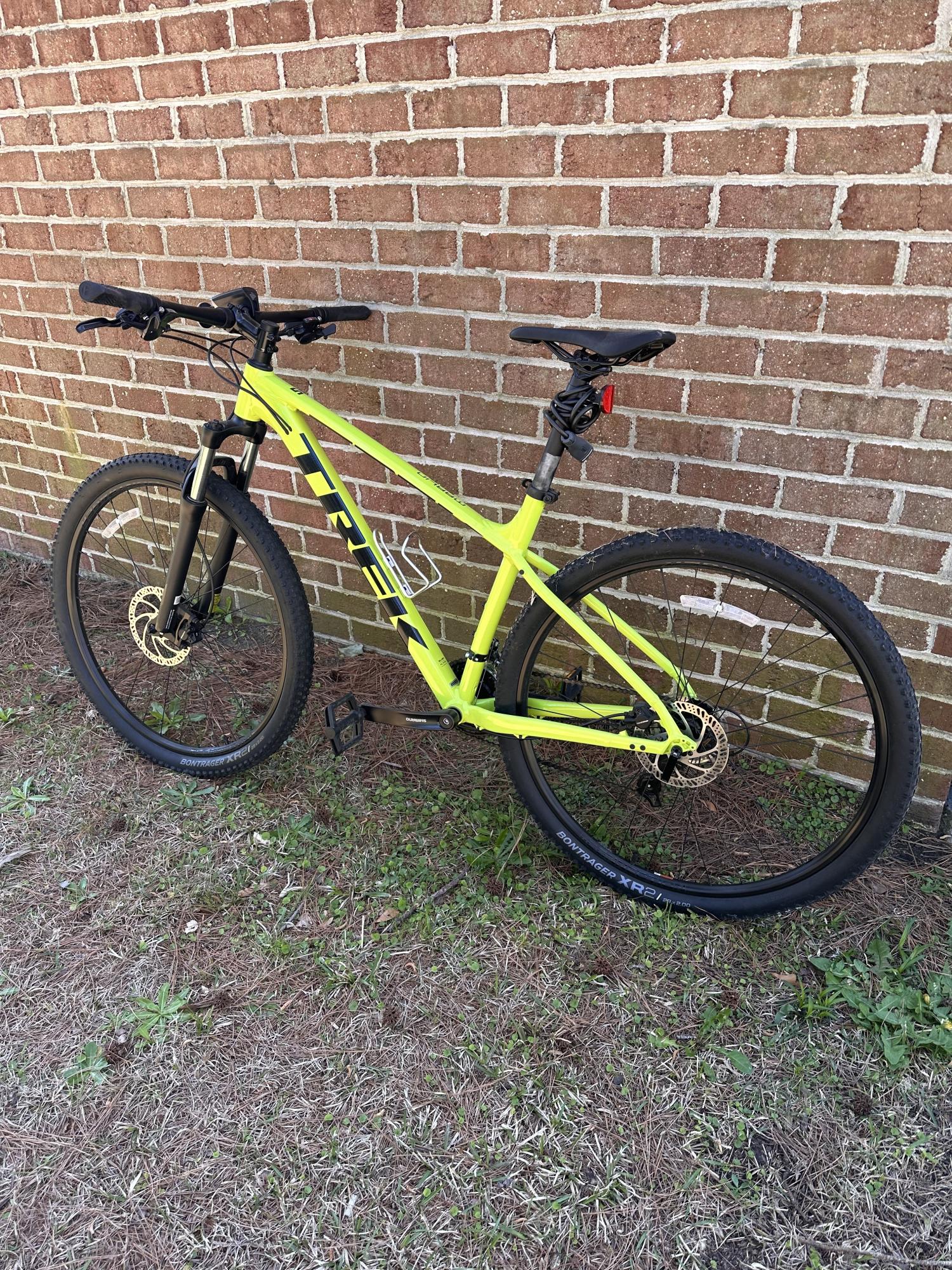 2020 Trek Marlin 5 Green