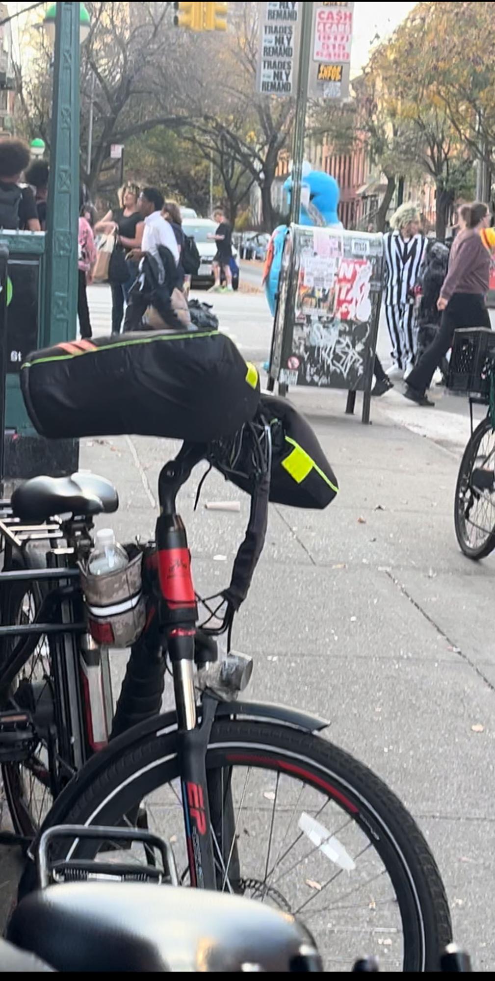 2024 EP Cycling Arrow 10 Black