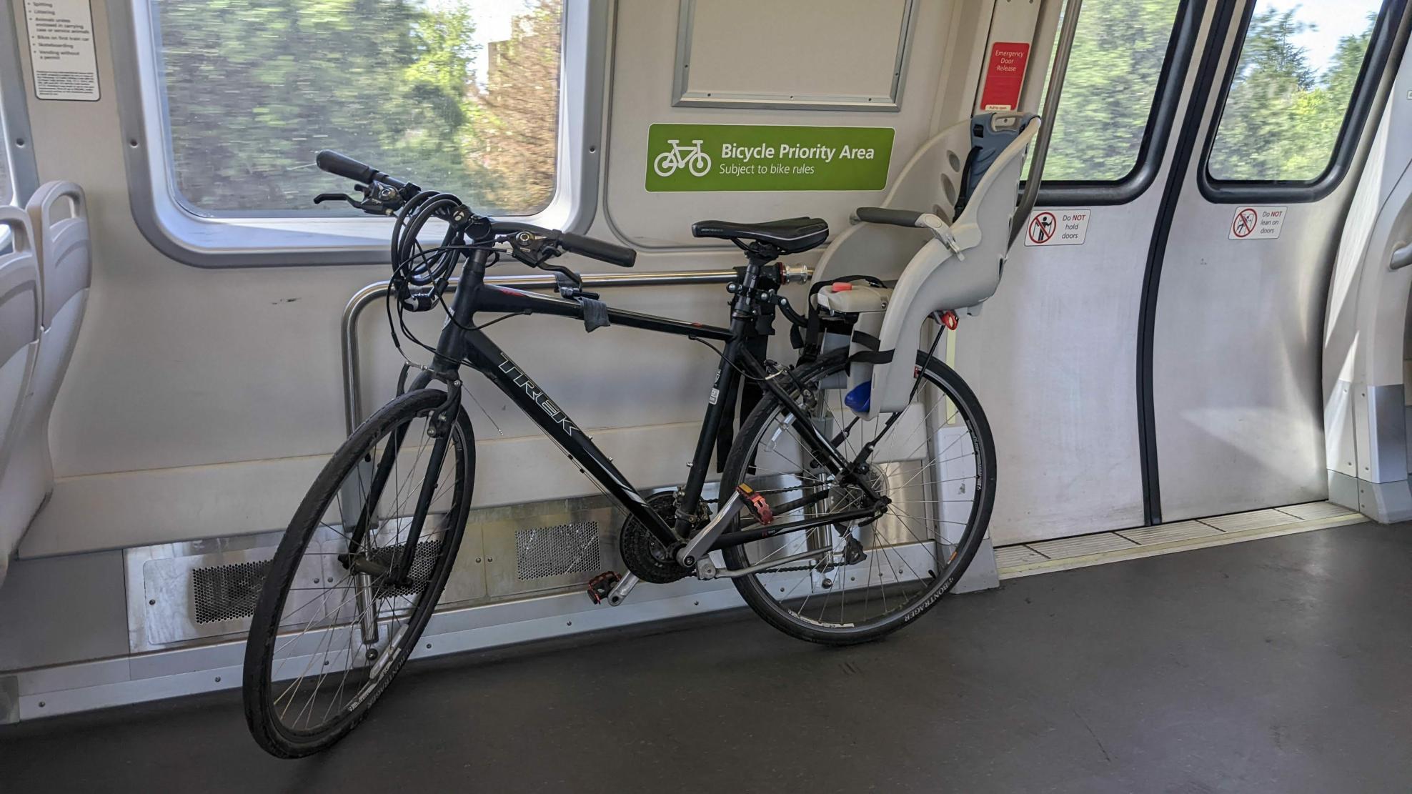 2014 Trek 7.2 FX Black