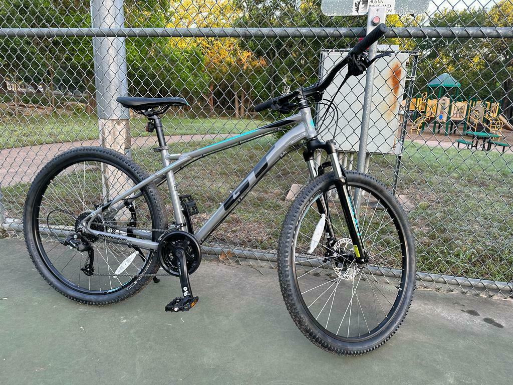 2023 GT Bicycles Alumunium 6061-T6 Aluminum Triple Tri... Silver, gray or bare metal and Blue