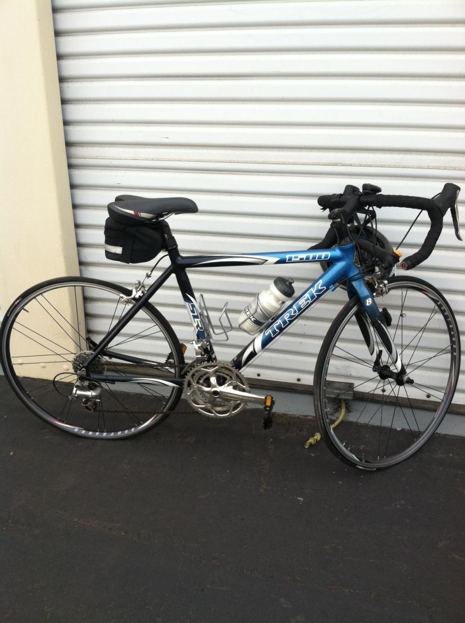 Trek 1500 SLR  Black and Blue