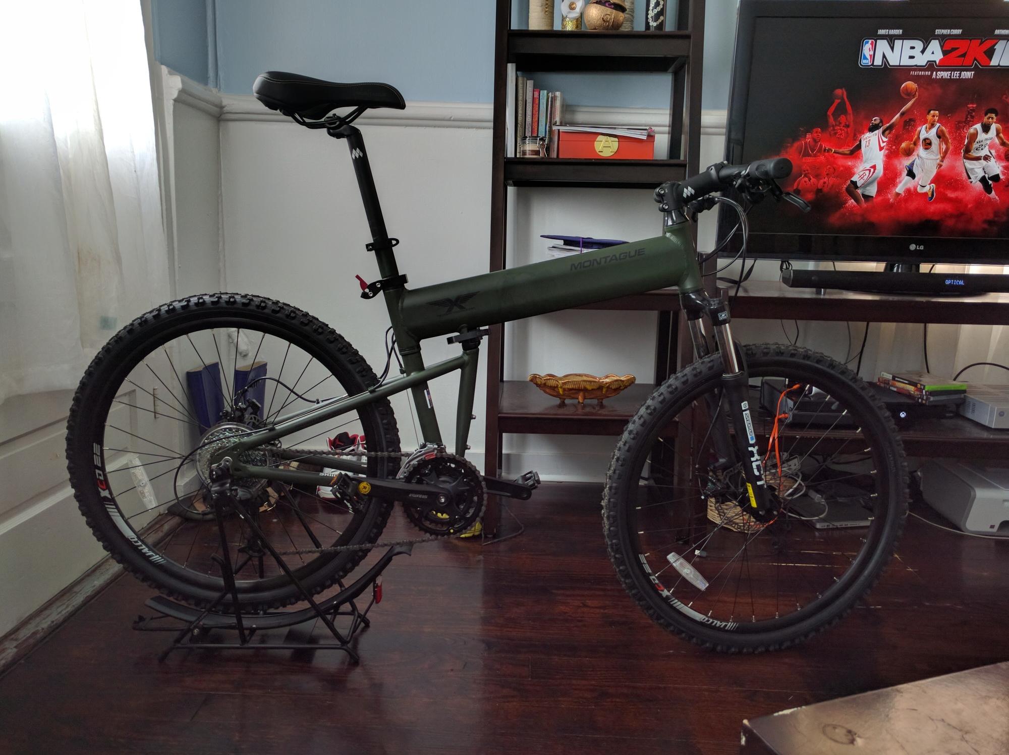 2016 Montague Paratrooper Green