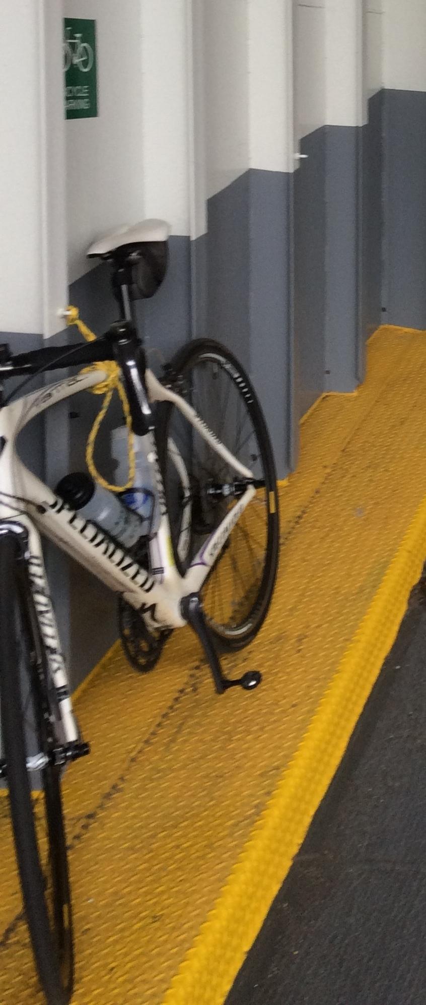 Specialized Tarmac SL2 White