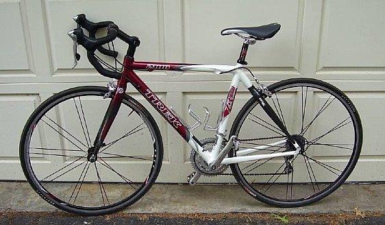 2005 Trek 2100 Red and White