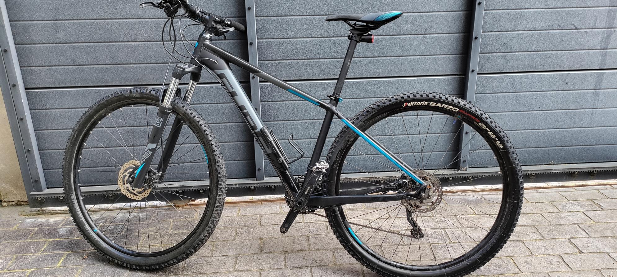 2018 Cube ATTENTION Black