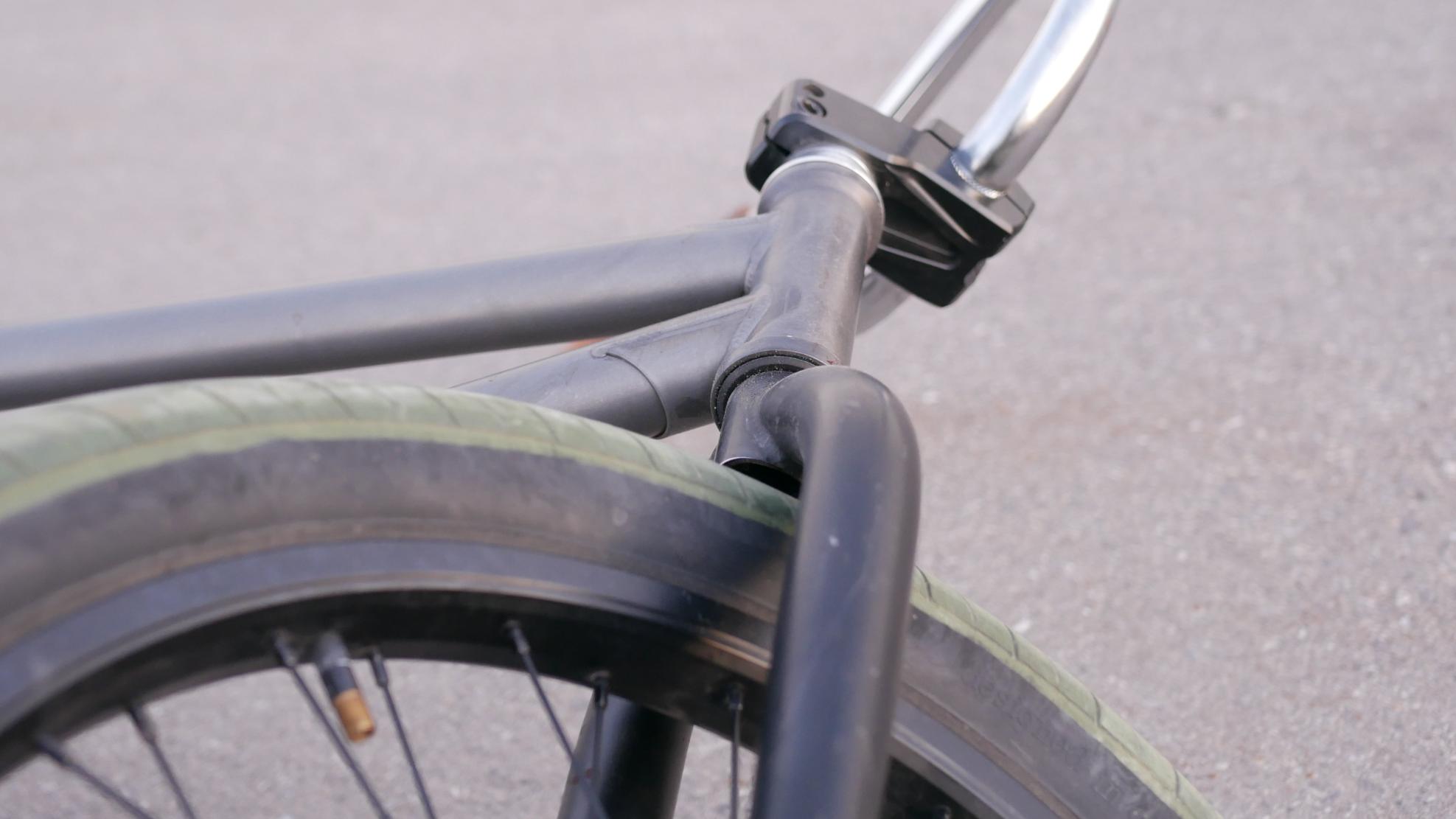 2022 BSD ALVX Silver, gray or bare metal