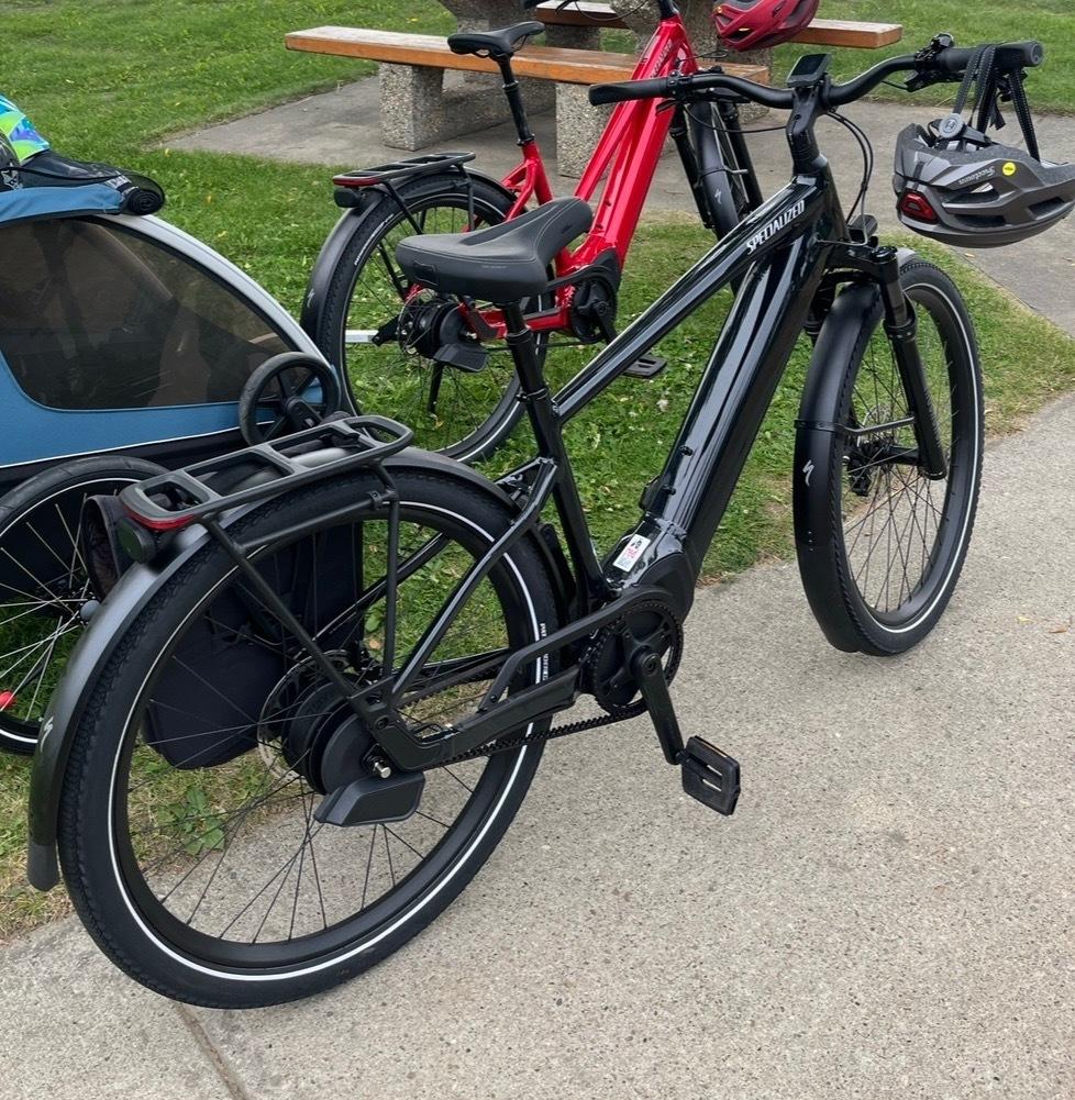 2022 Specialized Turbo Vado 5.0 IGH Black