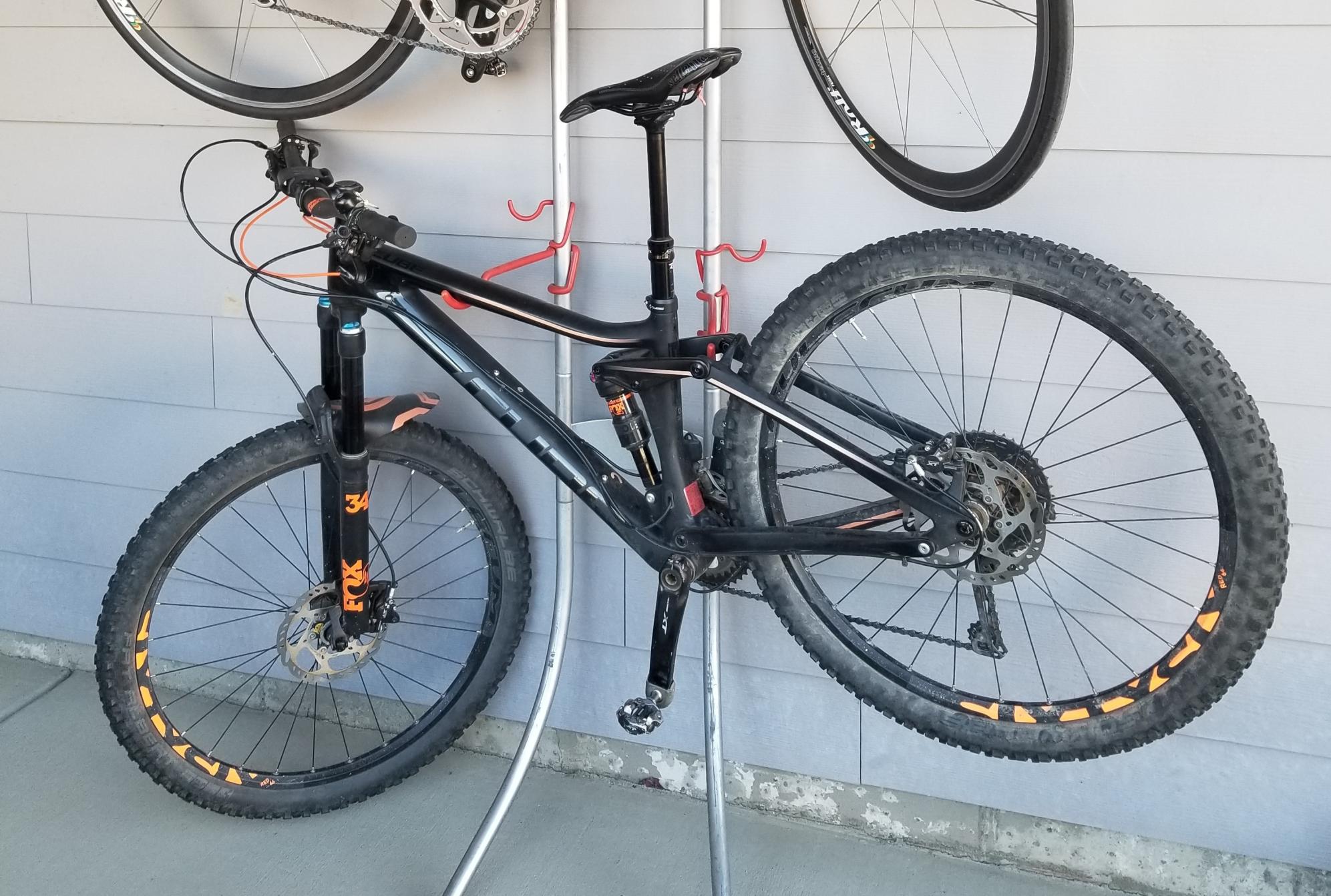 2017 Cube Stereo 140 C:62 Race 27.5 Black and Orange