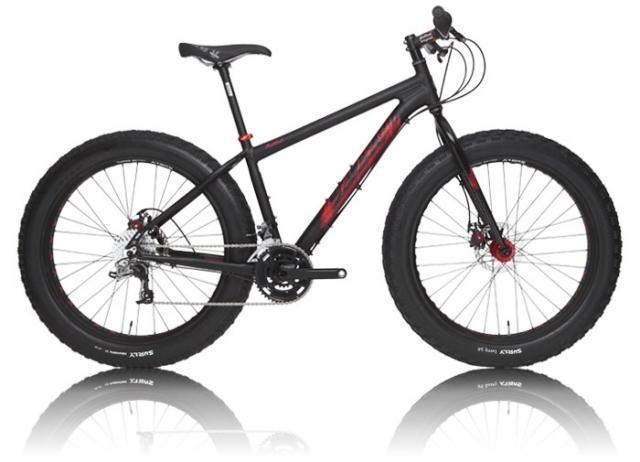2011 Salsa Mukluk 2  Black