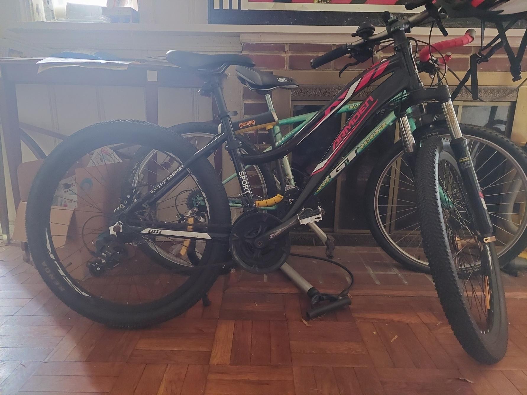 2023 Armden Sport Armden Sport 001 Black/Red 16 Black and Red