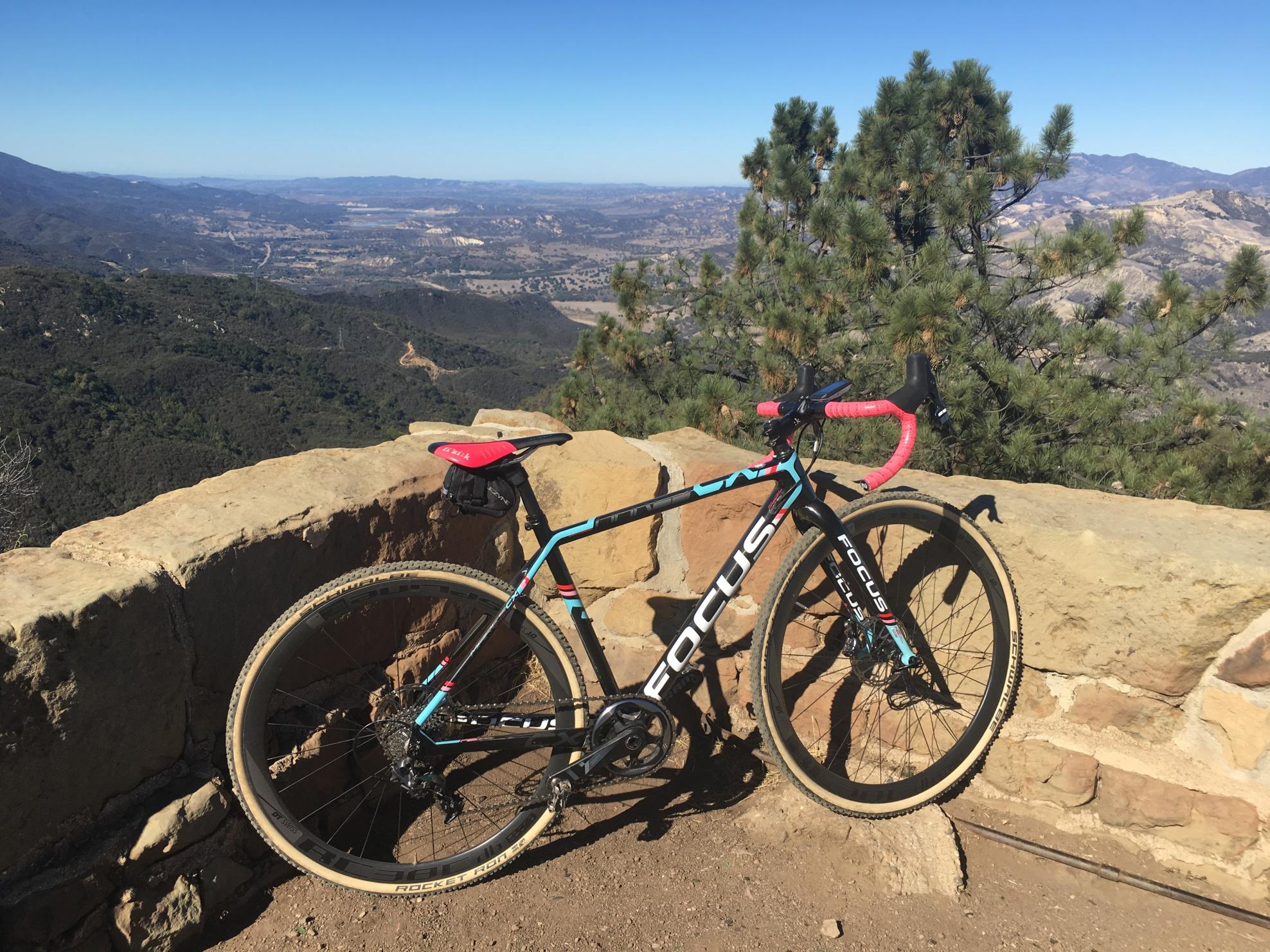 2015 Focus Mares CX 0.0 Black, Blue, and White