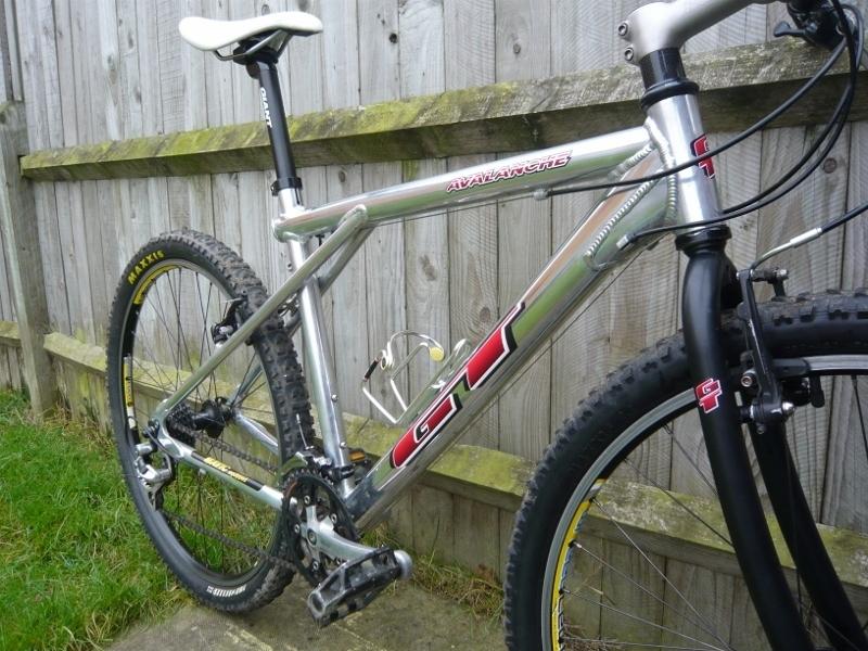 1997 GT Bicycles Avalanche Silver or Gray