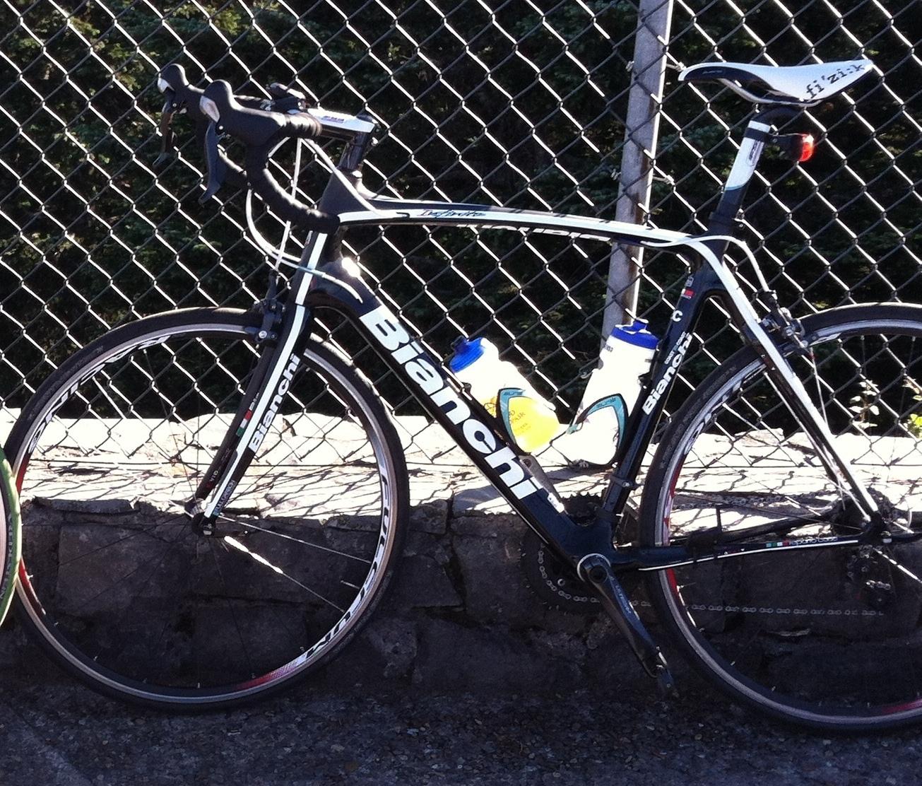 2012 Bianchi Infinito   Black, White, and Teal