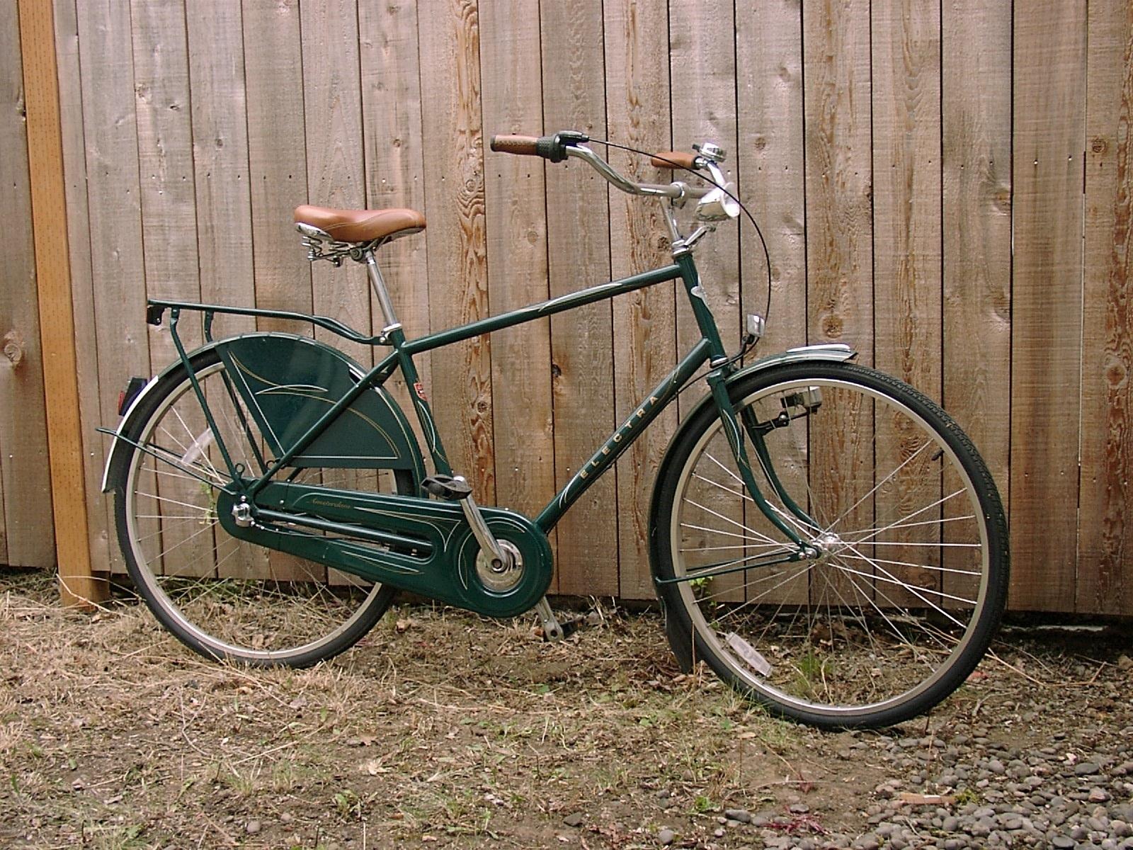 2007 Electra Bicycle Company Amsterdam  Black