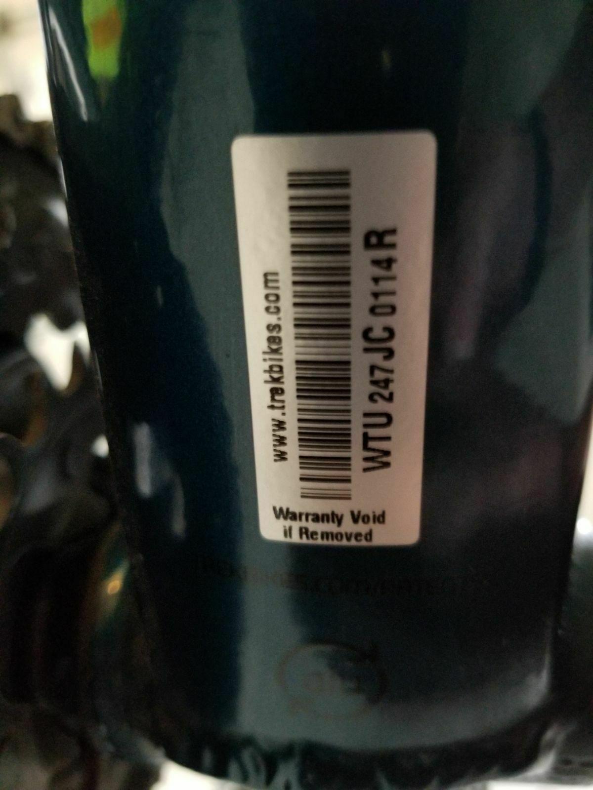 2023 Trek 2020 Black, Teal, and Green