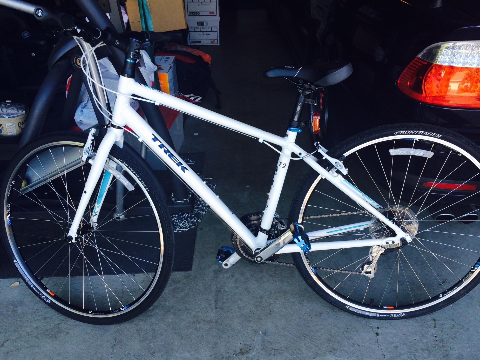 Trek 7.2 FX White