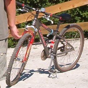 2000 Trek Trek 6000  Black